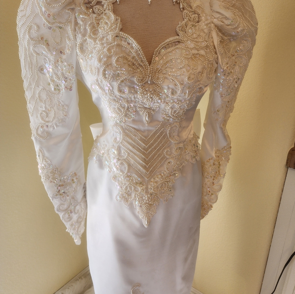 Vintage Alfred Angelo Wedding Gown